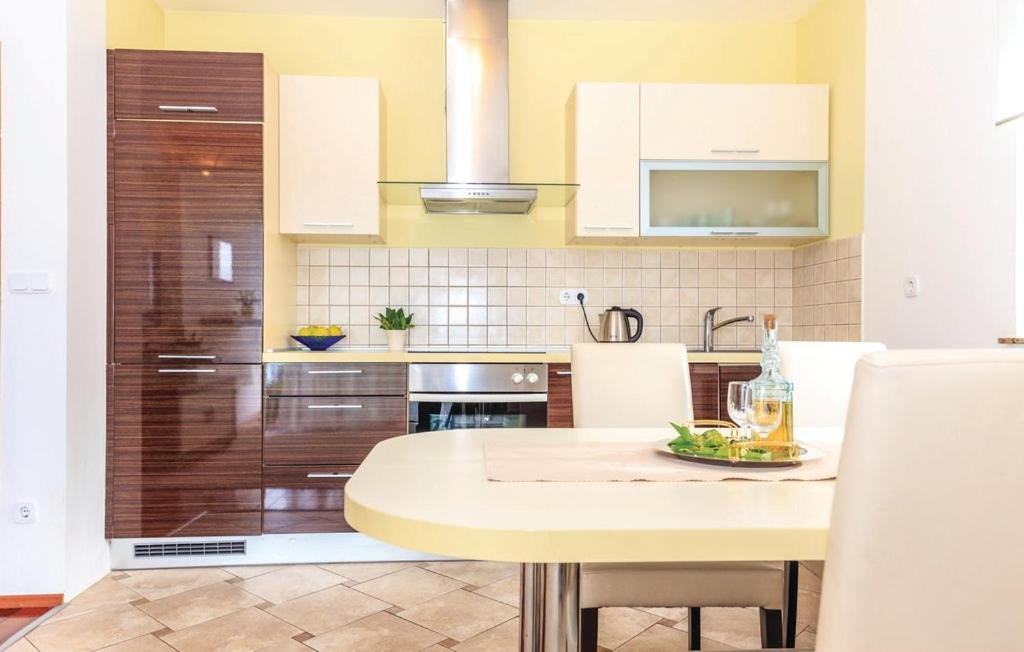 Apartment Sofia Цриквениця Екстер'єр фото